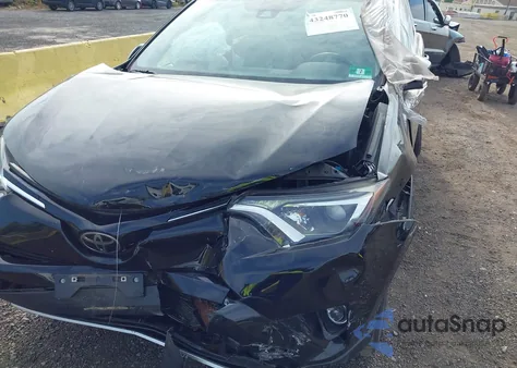 2018 Toyota Rav4 Xle из США, поврежденный, VIN 2T3RFREV7JW795902